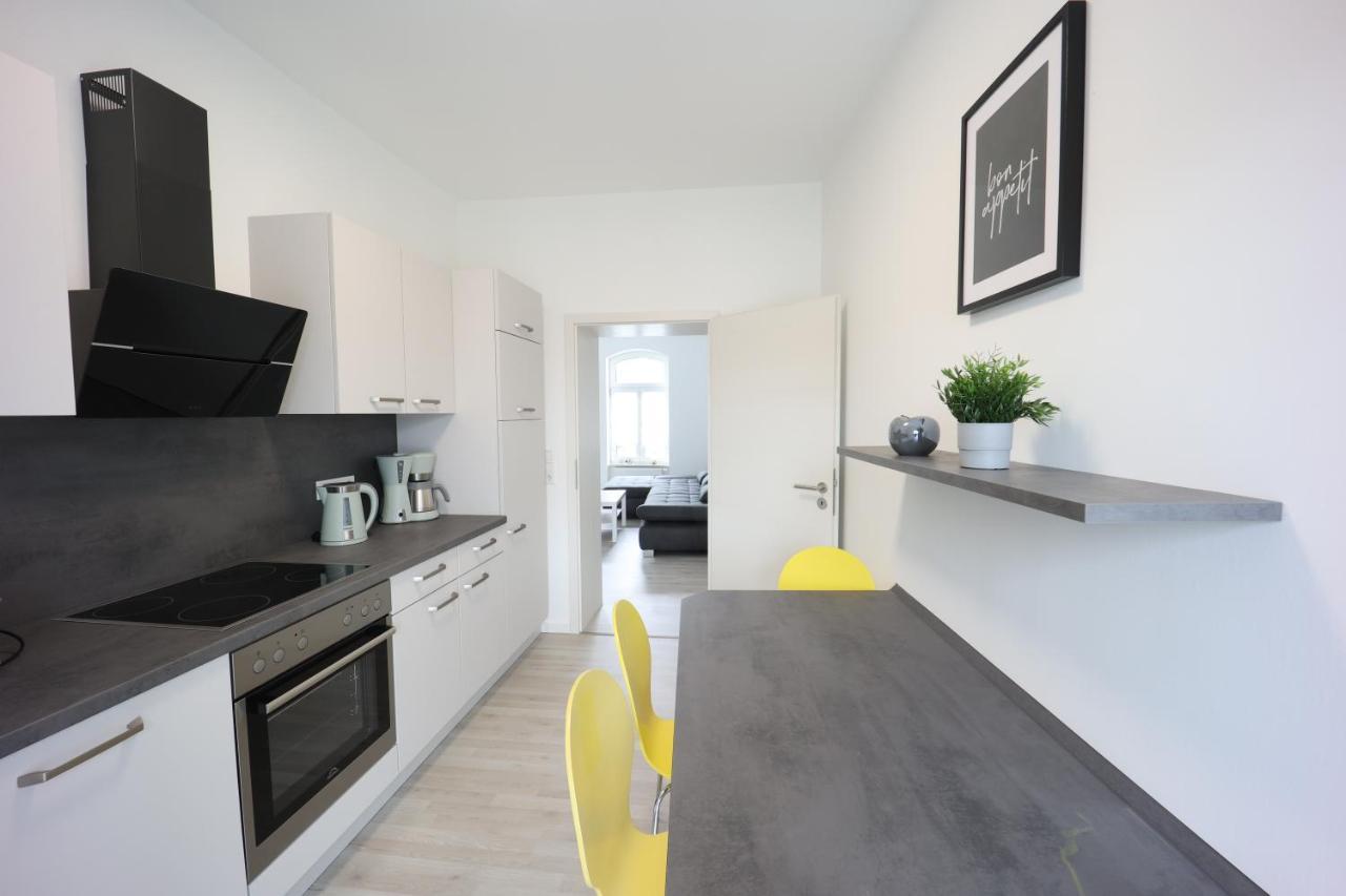 Eat And Apartment